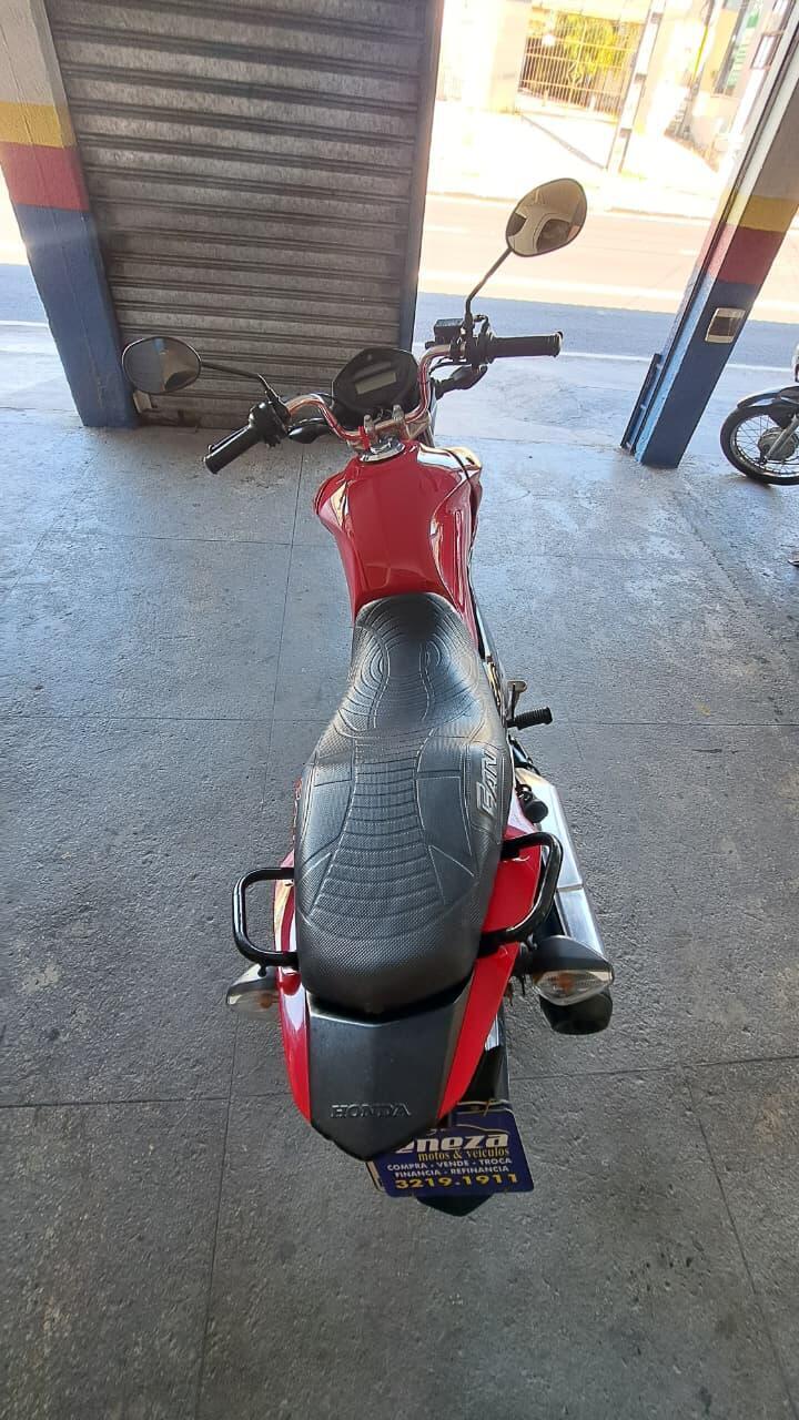 HONDA CG 150 FAN ESDI POR CIMA